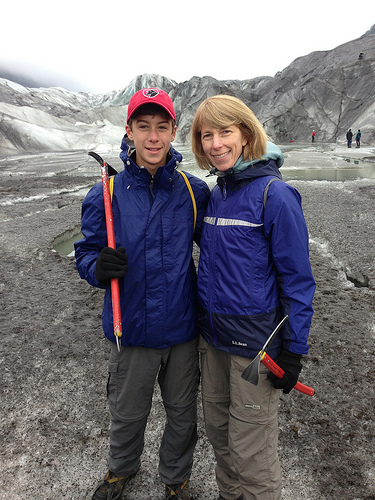 Glaciar hike via Lizshealthytable.com