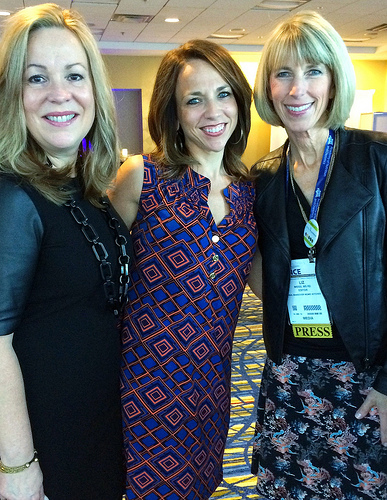 Janet Helm, Regan Jones, Liz Weiss at FNCE meeting via LizsHealthyTable.com