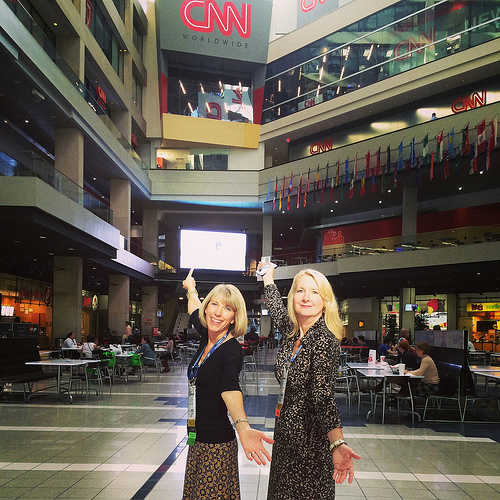 Liz Weiss and Carolyn O'Neil at CNN Center via LizsHealthyTable.com Liz Weiss and Carolyn O'Neil at CNN Center via LizsHealthyTable.com