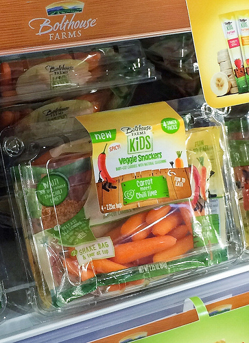 Healthy veggie snacks from Bolthouse Farms via LizsHealthyTable.com Healthy veggie snacks from Bolthouse Farms via LizsHealthyTable.com