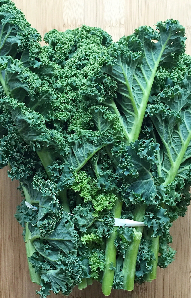 Kale via LizsHealthyTable.com