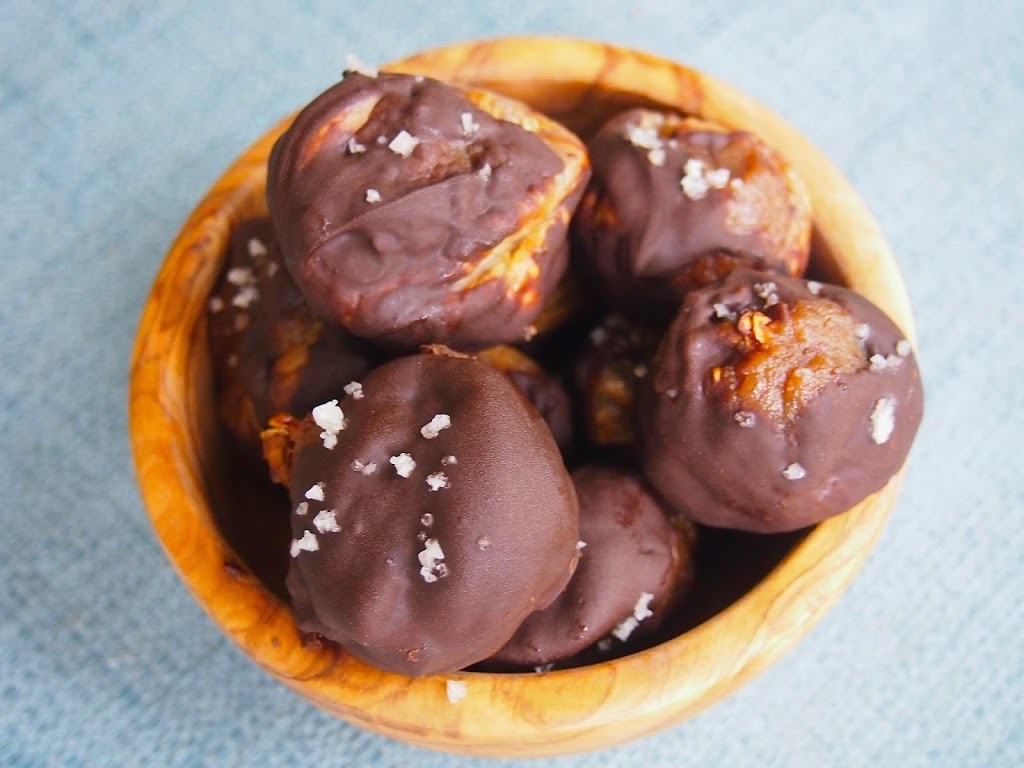 Raw Caramel Stuffed Dark Chocolate Figs via LizsHealthyTable.com