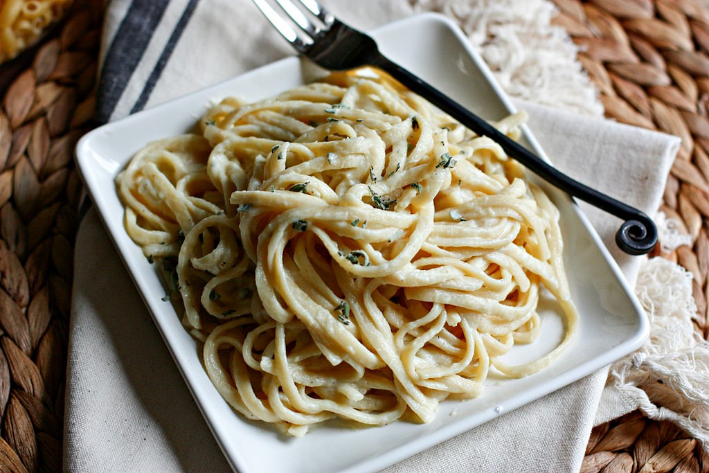 Healthy Linguine Alfredo with cauliflower via LizsHealthyTable.com