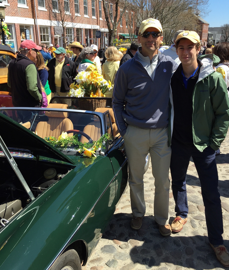 Daffodil Festival street scene on #nantucket via LizsHealthyTable.com