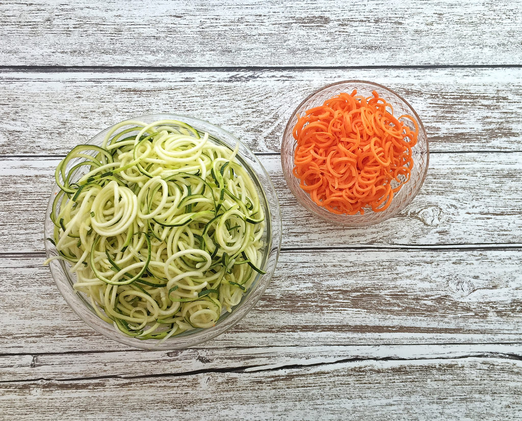 Zoodle and Carrot Lo Mein via LizsHealthyTable.com