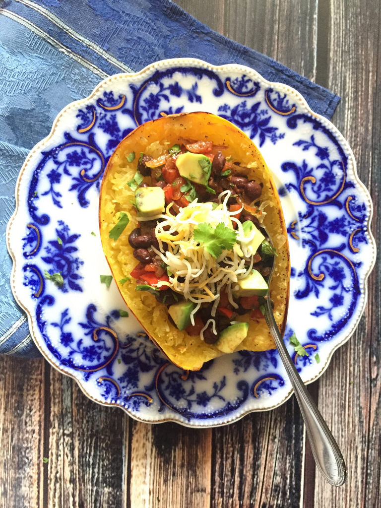 Taco-Topped Spaghetti Squash Bowls via LizsHealthyTable.com Taco-Topped Spaghetti Squash Bowls via LizsHealthyTable.com