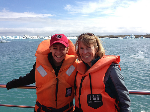 Jökulsárlón in Iceland via Lizshealthytable.com