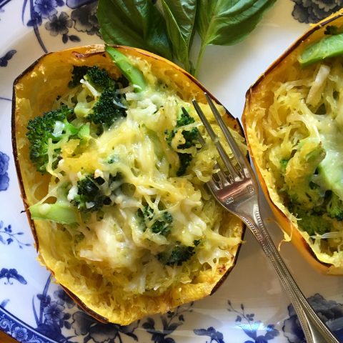Cheesy Broccoli-Stuffed Spaghetti Squash Bowls via lizshealthytable.com #vegetarian 