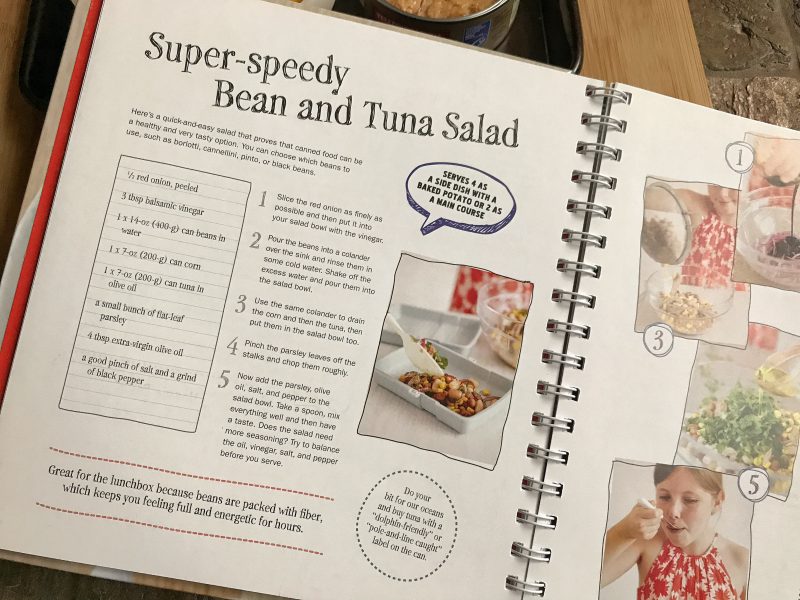 Super Speedy Bean and Tuna Salad via lpzshealthytable.com