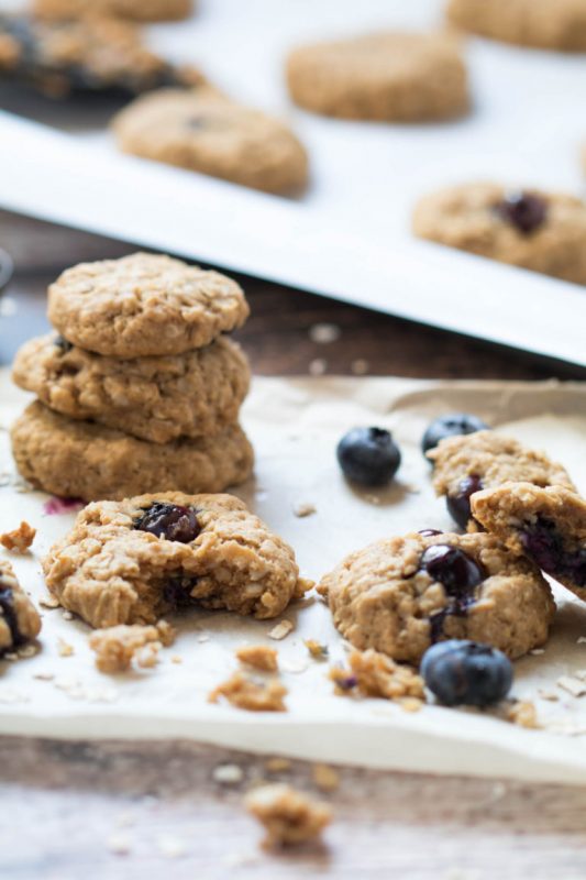 Cookie swap recipes via lizshealthytable.com