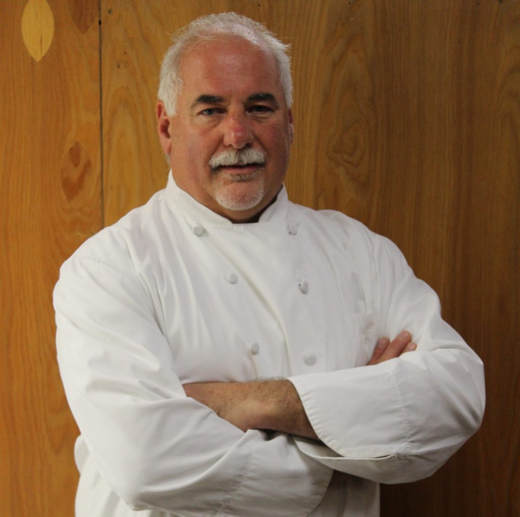 Asparagus Season with Wilson Farm via LizsHealthyTable.com #podcast