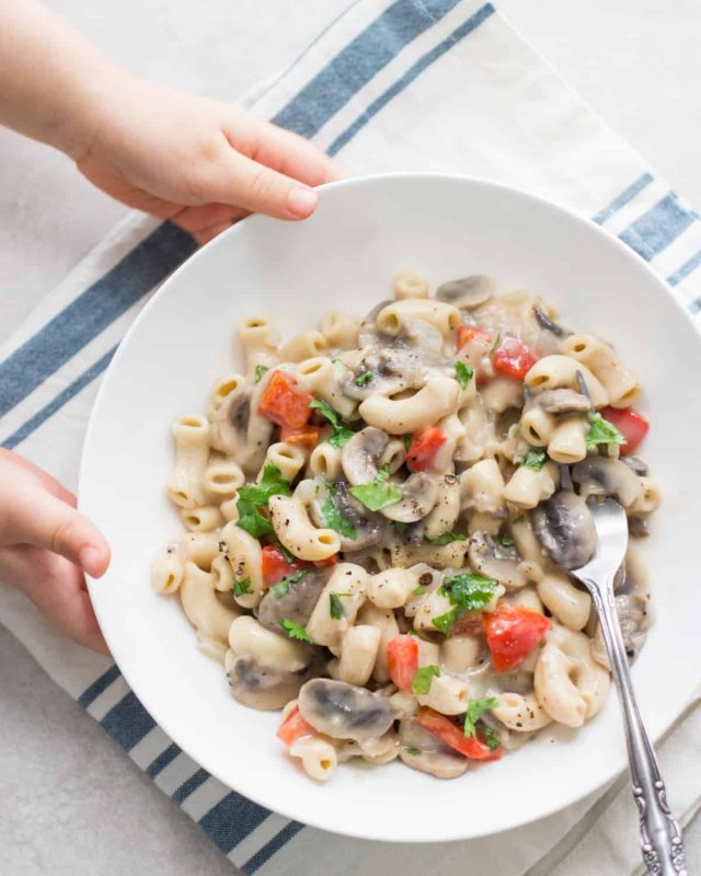 55 Family Pleasing, Plant-Forward Dinners for Family Meals Month via lizshealthytable.com #familymealsmovement #haveaplant