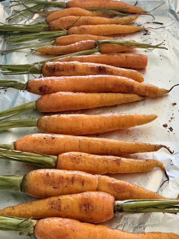 46 Recipes for Carrot and Carrot Greens (AKA Carrot Tops) via Lizshealthytable.com 