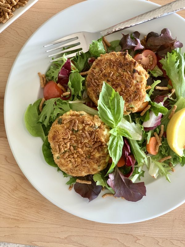 Crispy Mediterranean Fiber One Cereal Tuna Cakes via LizsHealthyTable.com #FlauntYourFiber