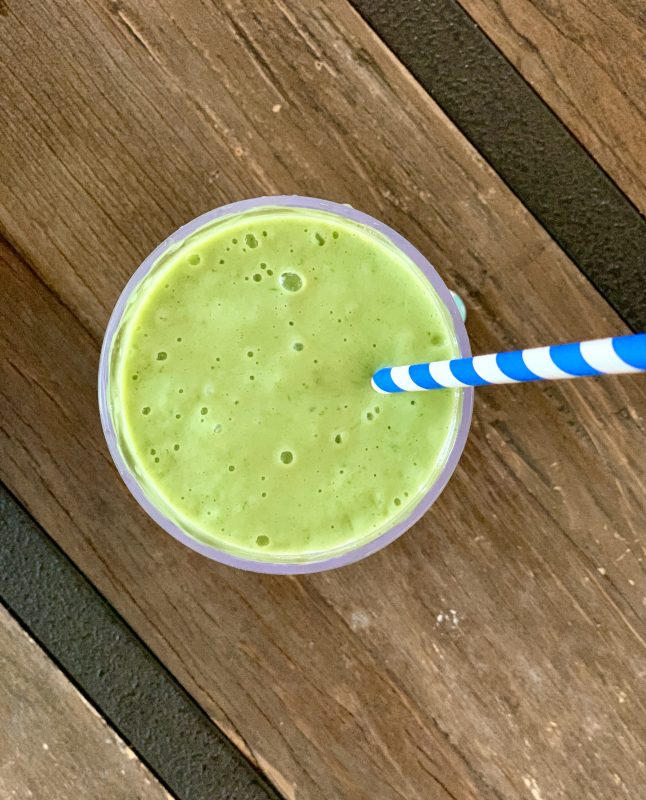 Garden Green Smoothie via lizshealthytable.com