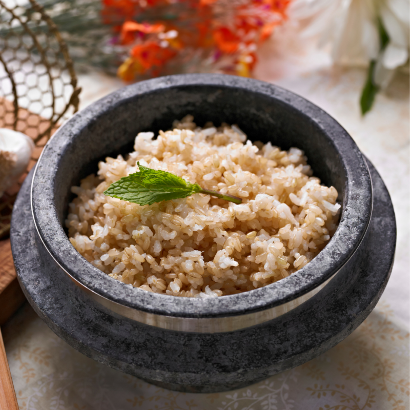 Meal Prepping for Beginners via lizshealthytable.com #mealprepping