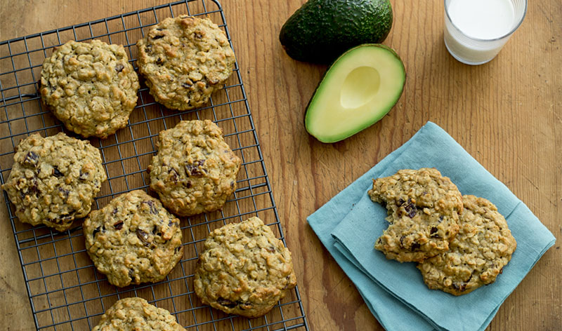 Avocado Breakfast Cookies from LoveOneToday via lizshealthytable.com #podcast