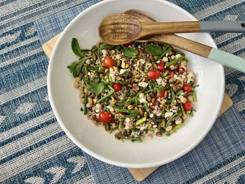Mediterranean Farro Salad with Asparagus and Pistachios