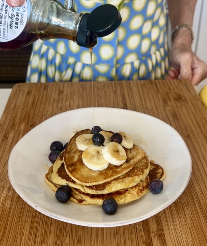 High-Protein Cottage Cheese Banana Oat Pancakes with Blueberries